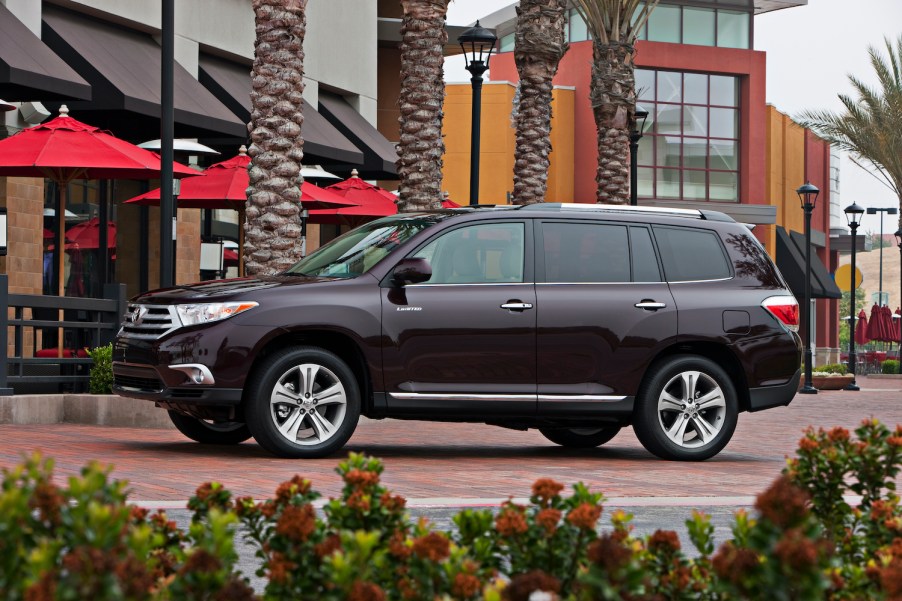 2012 Toyota Highlander parked outside