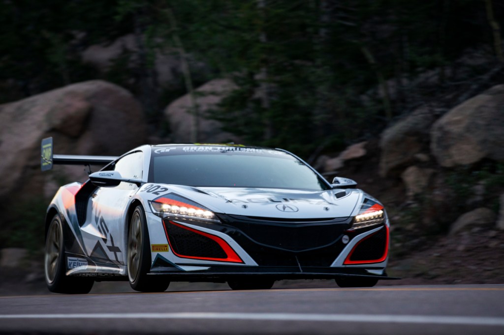 Driver James Robinson sets new Hybrid production car record in his 2019 NSX