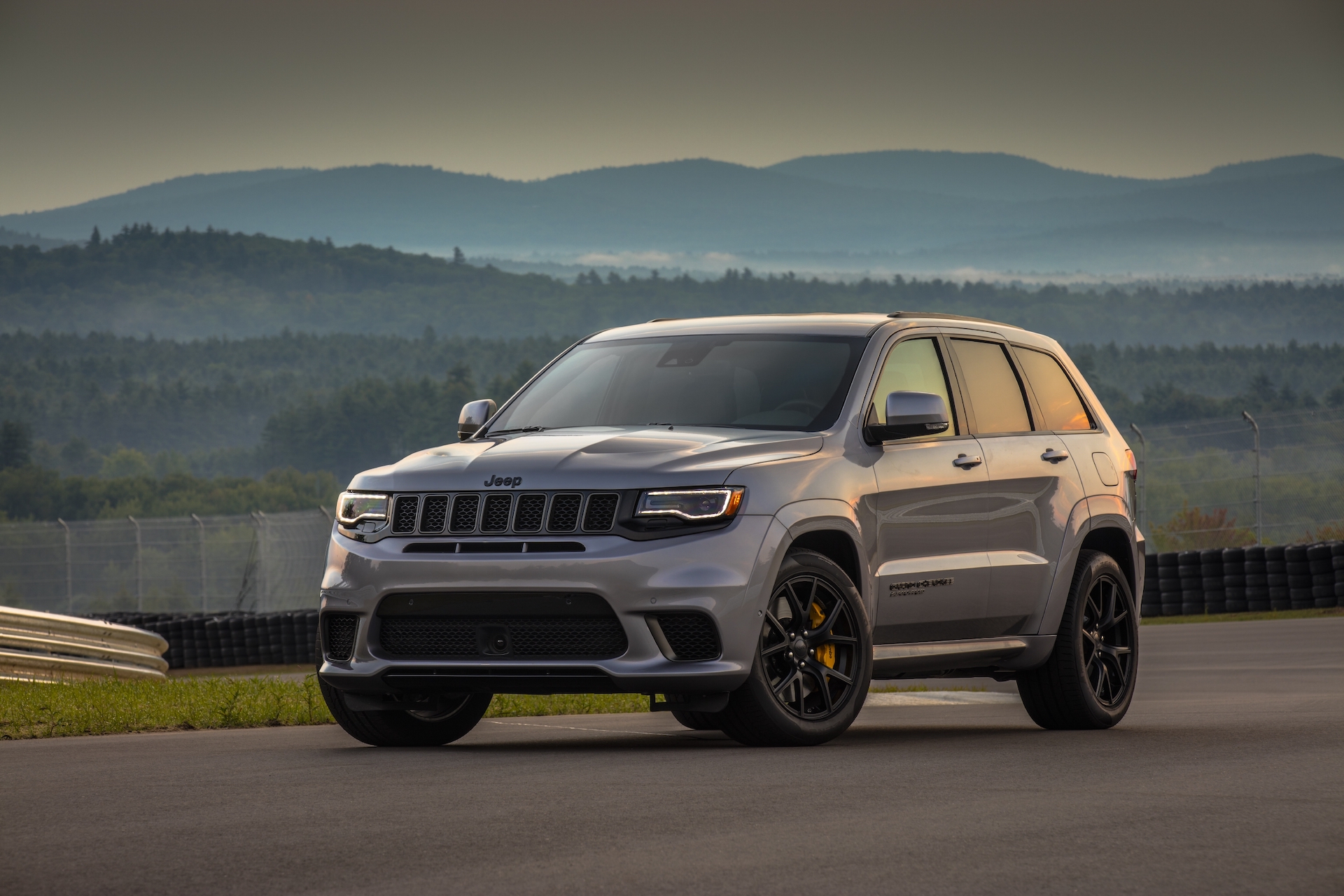Powering the 2021 Jeep® Grand Cherokee Trackhawk is a supercharged 6.2-liter V-8 engine delivering 707 horsepower and 645 lb.-ft. of torque