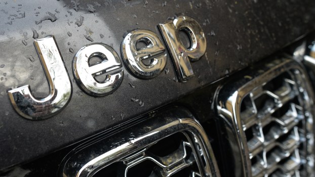 Ford vs. Jeep: Which Brand Has Better SUVs?