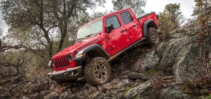 The Jeep Gladiator EcoDiesel Has A Worse Fuel Economy Than Advertised