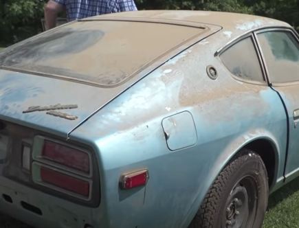 1976 Datsun 280Z Gets First Wash in 44 Years – Looks Incredible