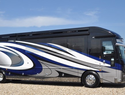 RV Manufacturer, American Coach Celebrates 30 Years With Special Models