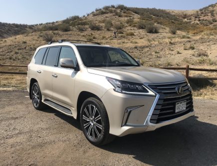 There Is 1 Important Tech Feature That Lexus Left Out of the 2020 LX570