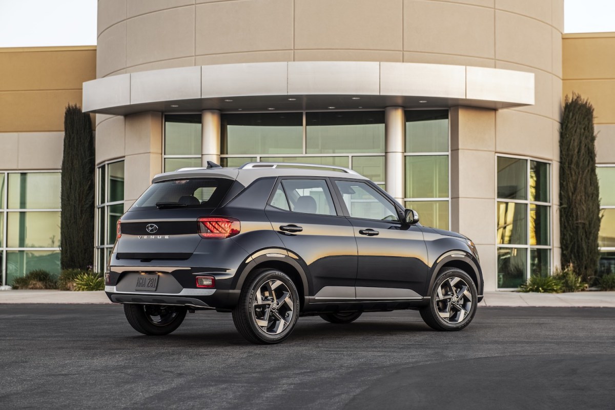 The 2021 Hyundai Venue vs. the 2020 Ford EcoSport Which Is Better for You?