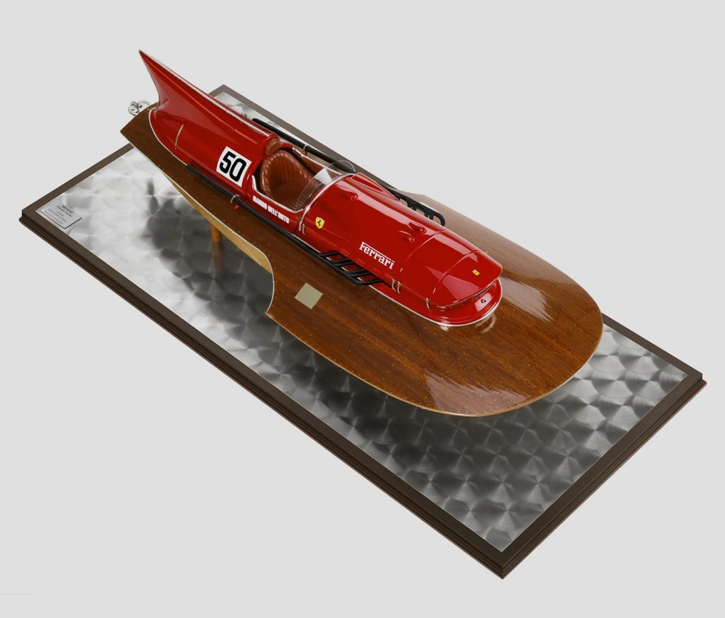 An overhead view of the red-and-mahogany Ferrari Arno XI hydroplane 1:8 model