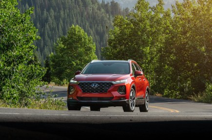 Now Is a Perfect Time to Lease a 2020 Hyundai Santa Fe