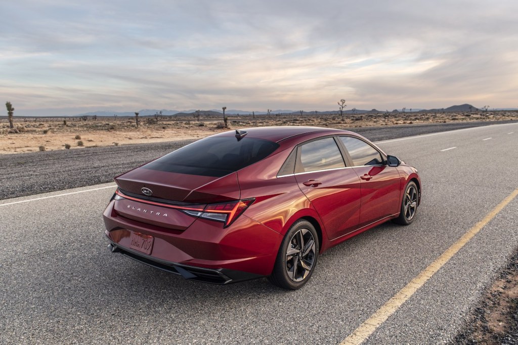 A photo of the 2021 Hyundai Elantra outdoors.