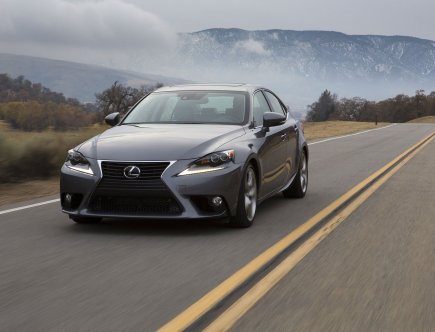 The 2015 Lexus IS250 Is a Budget Luxury Car That Lacks Power