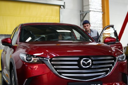 Despite Rave Reviews, the Mazda CX-5 Isn’t Selling as Well as Its Rivals
