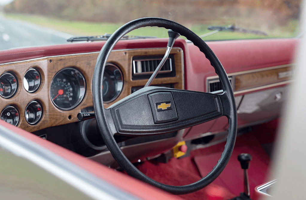 1977 Chevy Blazer EV Concept Interior
