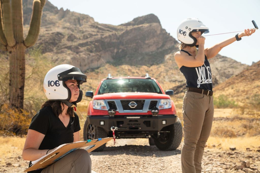 Sedona Blinson and Lyn Woodward with the 2020 Nissan Frontier Nismo Rebelle Rally truck