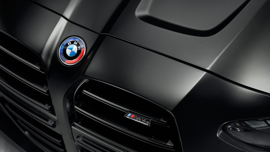 BMW M4 x Kith