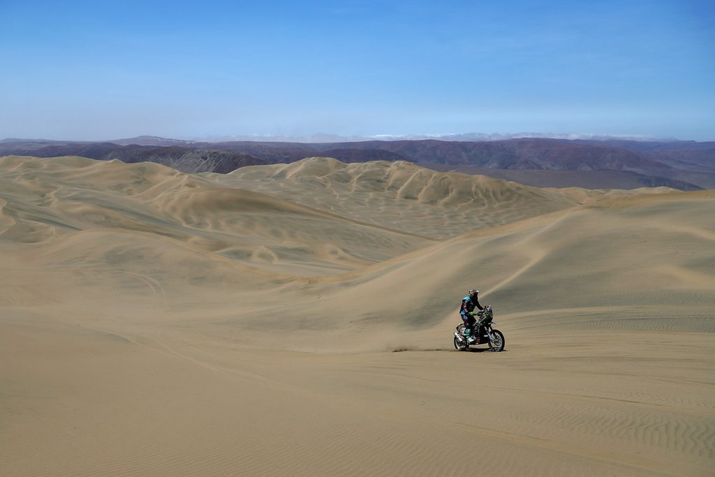 2019 Dakar Rally on San Juan de Marcona, Peru | Getty Images Kawasaki KLR 650