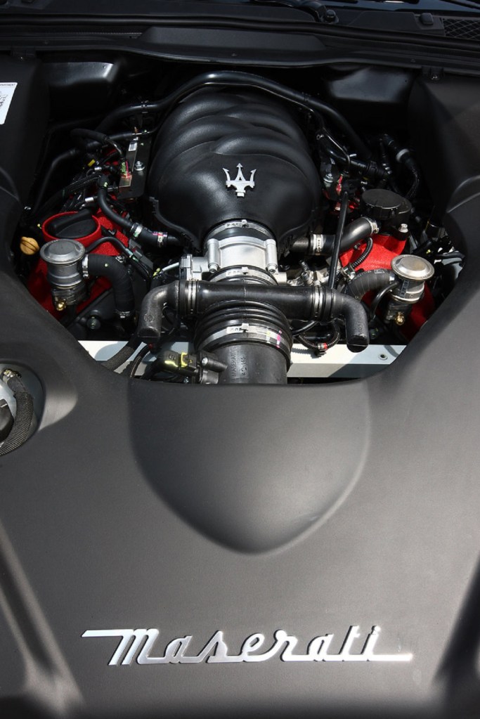 The 2009 Maserati GranTurismo S's V8 engine