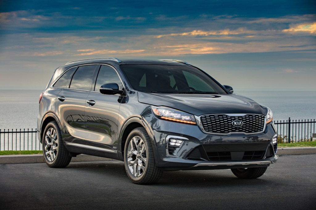 2020 Kia Sorento parked by the shore won a quality award from J.D. Power