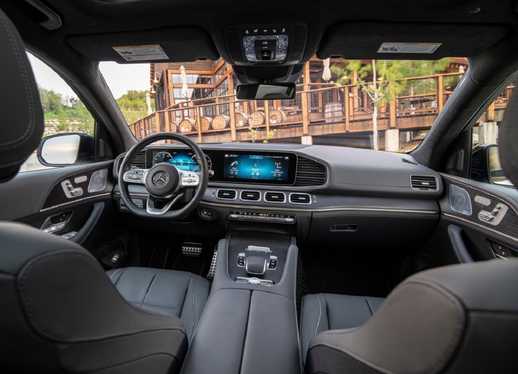 The front seats and dashboard of the 2020 Mercedes-Benz GLS