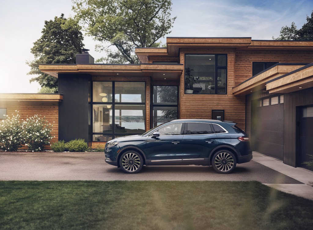 2021 Lincoln Nautilus Flight Blue parked outdoors