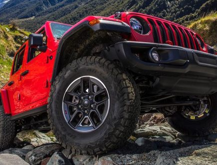 Is the Jeep Wrangler Really the Best 4×4 SUV You Can Buy?