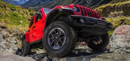 Is the Jeep Wrangler Really the Best 4×4 SUV You Can Buy?