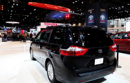 The 2021 Chrysler Pacifica Hybrid and Toyota Sienna Hybrid Share a Common Weakness