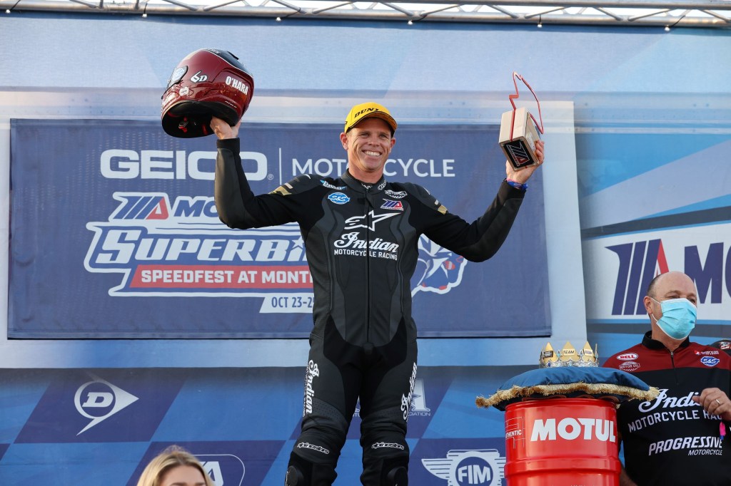 Tyler O'Hara on the 2020 King of the Baggers podium