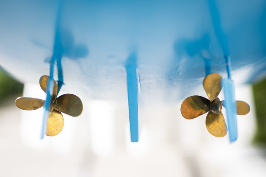 A detailed view of the propellers of the model cruise ship "Land Hadeln Hemmoor," which was built by 81-year-old Lothar Bergander, former captain at sea and hobby model maker.