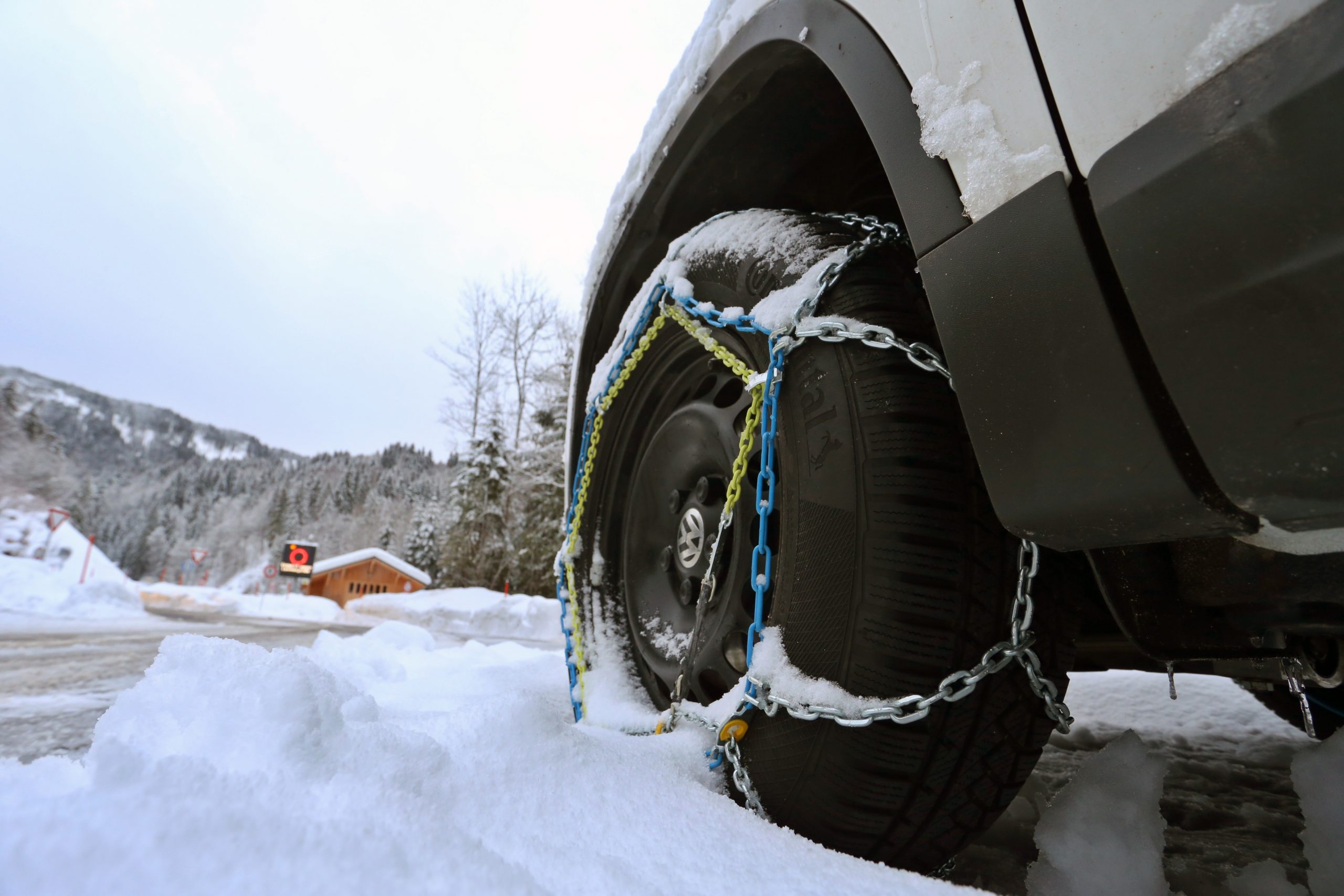 Are Snow Cables Better Than Tire Chains?
