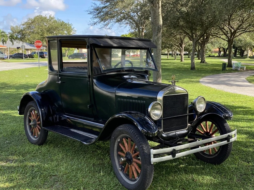 A black 1926 Ford Model T Coupe