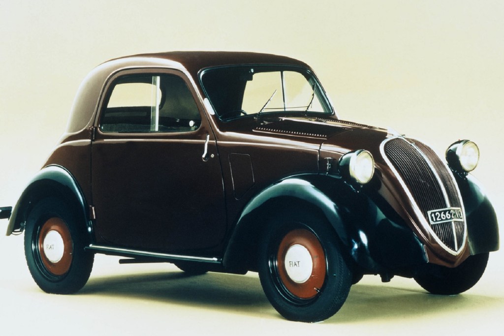 A brown-and-black 1936 Fiat 500 Topolino