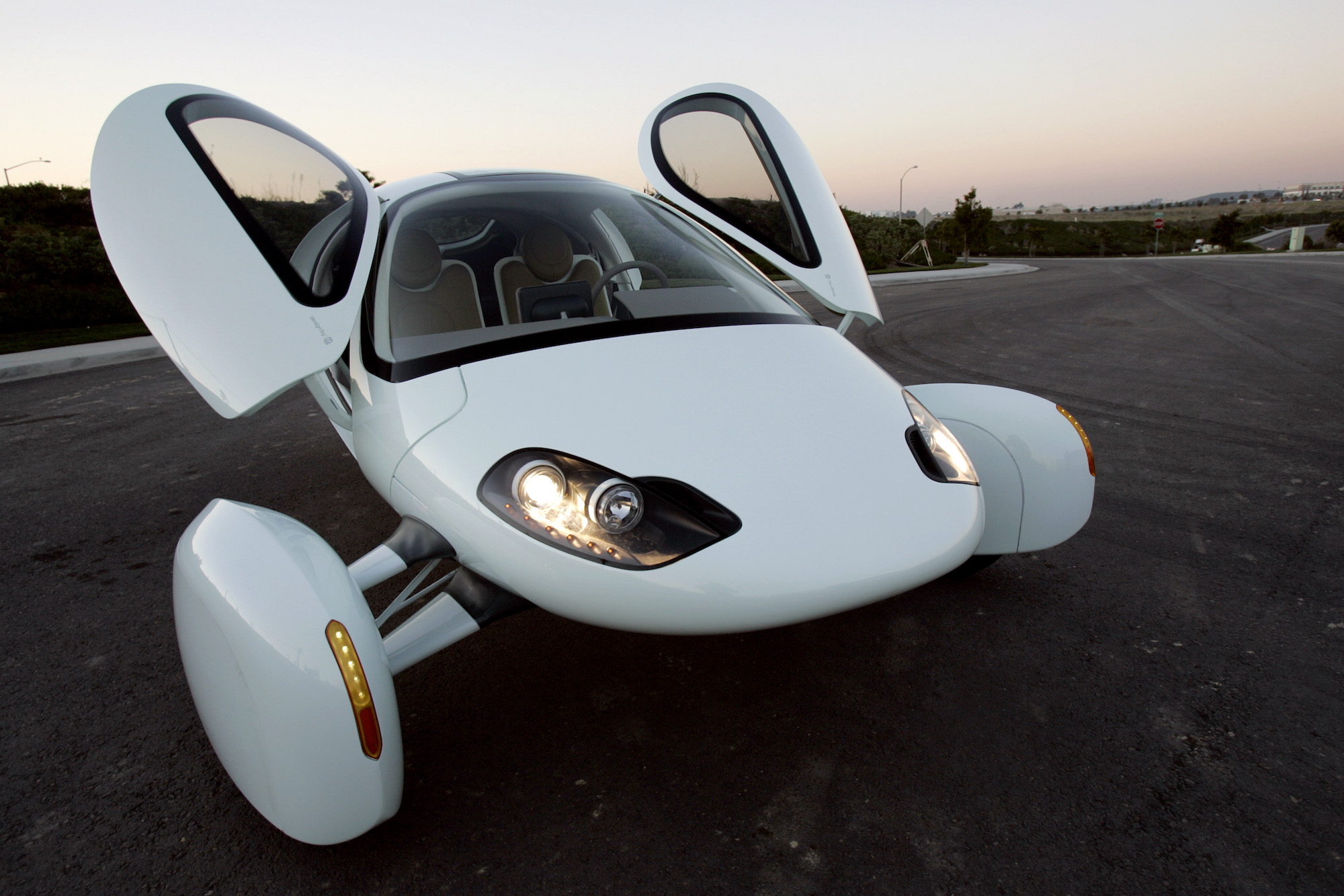 The 2008 Aptera Typ-1 was designed as an electric vehicle and later as an extended-range electric.