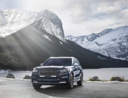 Forget Reindeer; The 2021 Lincoln Aviator Has More Ponies Than You’ll Ever Need