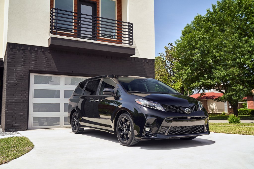 2020 Toyota Sienna Nightshade