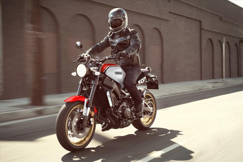 A rider on a red-and-white 2020 Yamaha XSR900