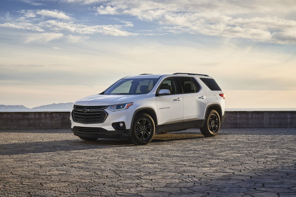 A white 2021 Chevy Traverse Sport Edition on display
