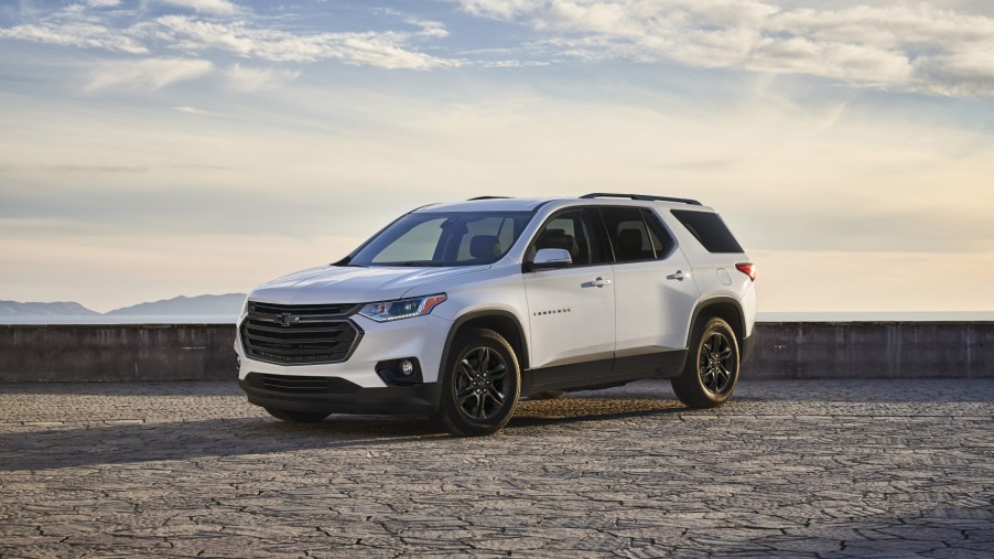 A white 2021 Chevy Traverse Sport Edition on display