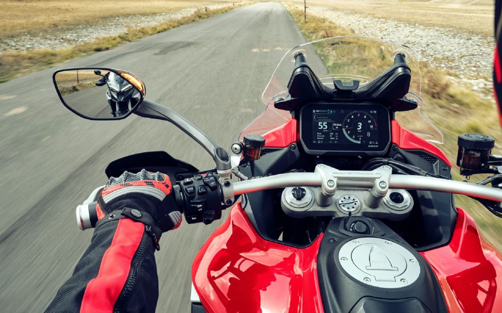 The rear view of the 2021 Ducati Multistrada V4 S's handlebar and dash