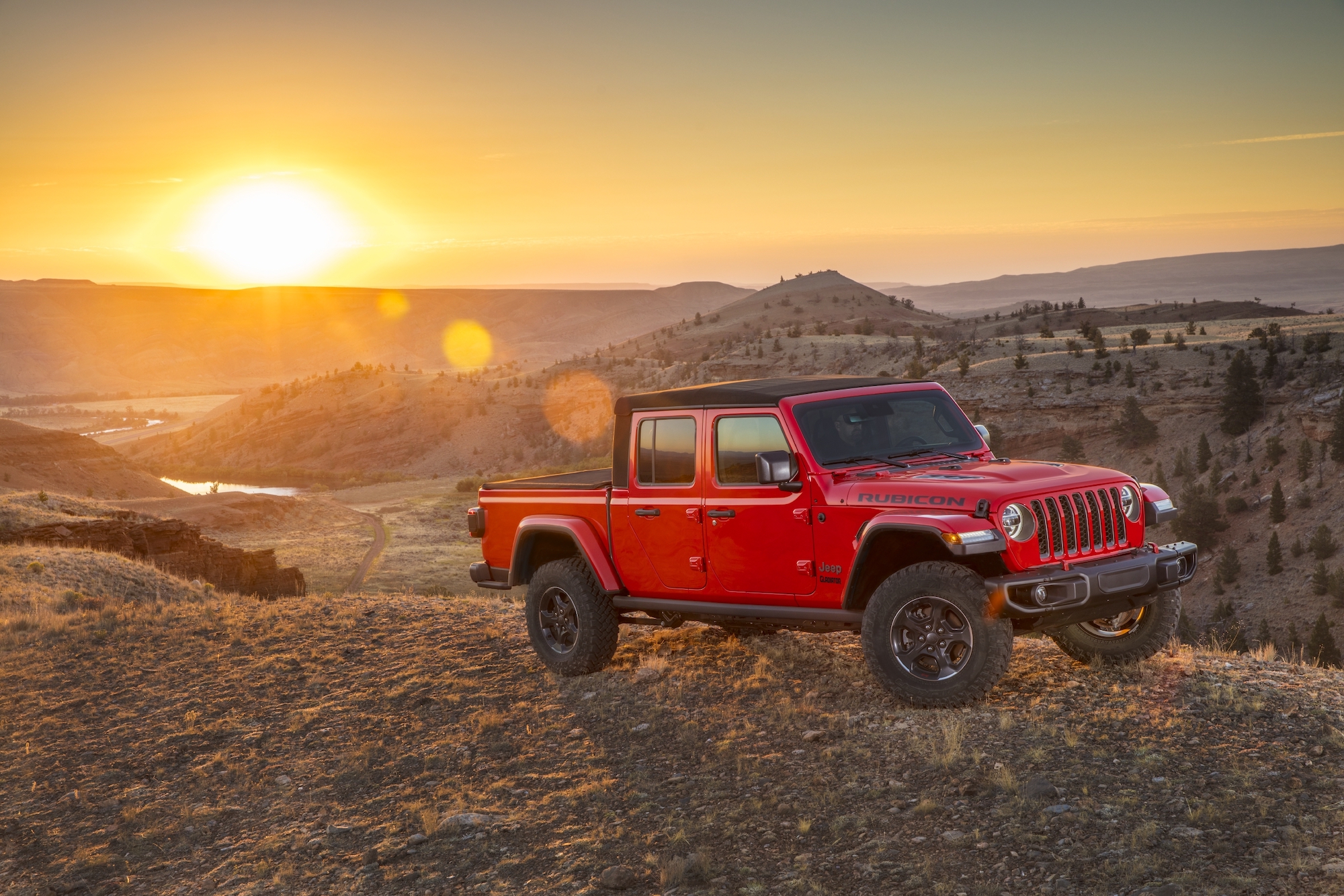 The 2021 Jeep Gladiator Rubicon beat out Ford in Consumer Reports' truck rankings