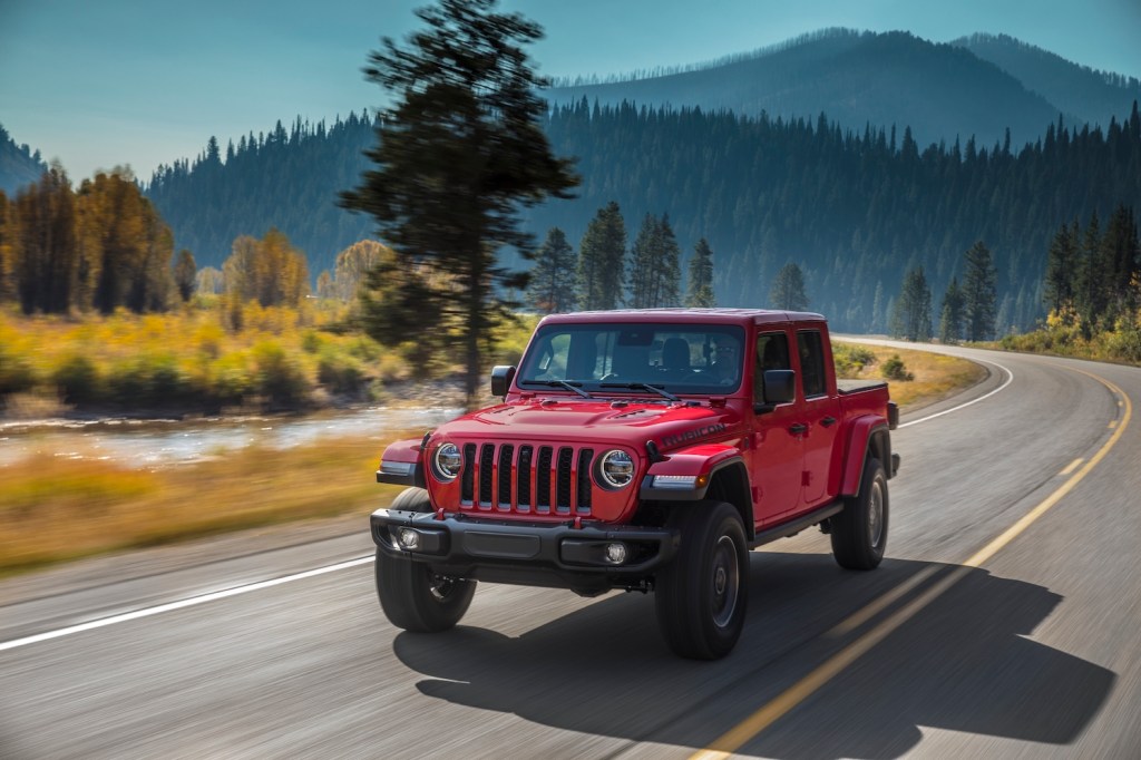 2021 Jeep Gladiator driving through the mountains