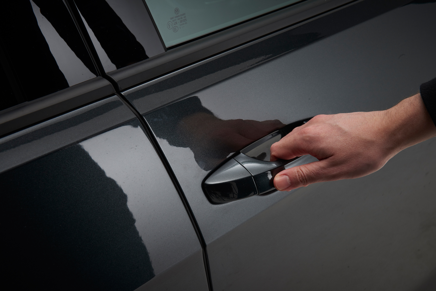 How to Unlock a Car Door Without Your Keys