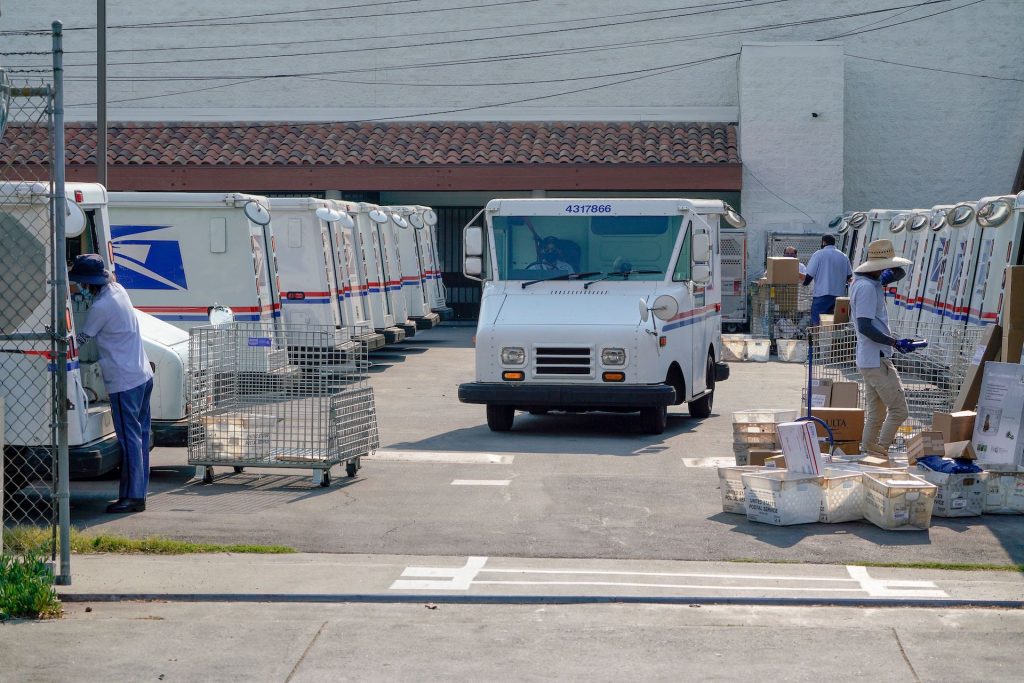 Critically Important USPS Mail Trucks Are Horrendously Outdated