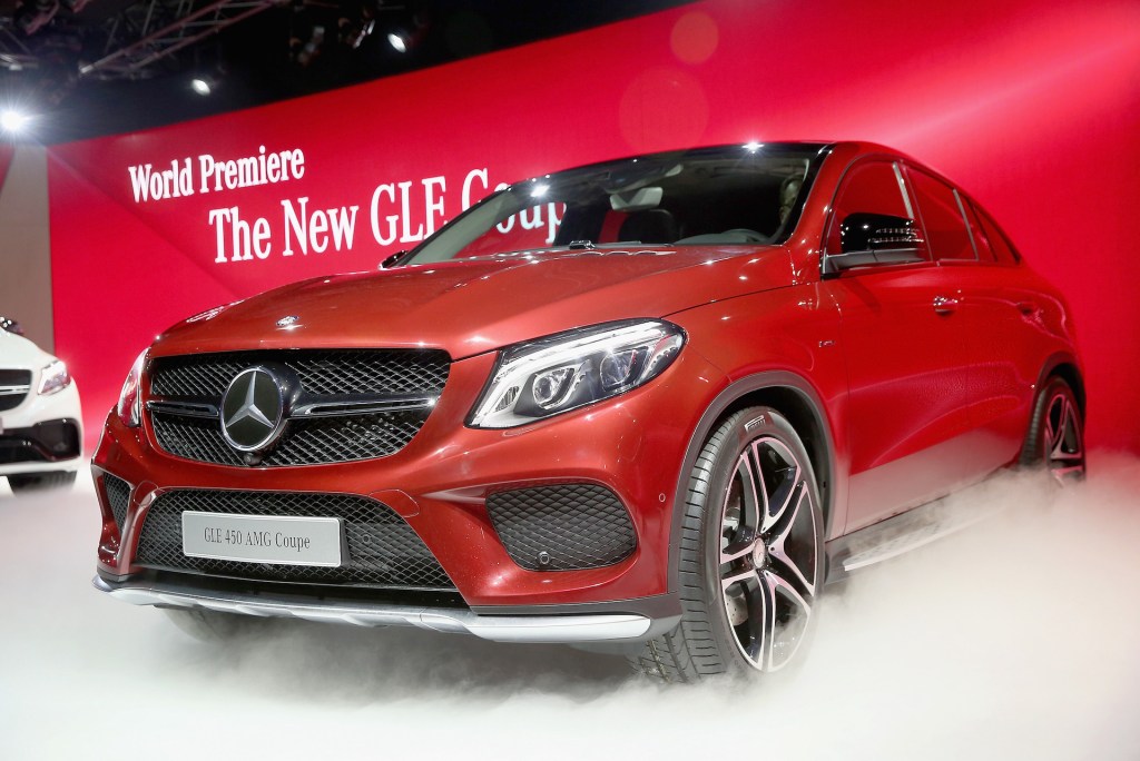 An image of a Mercedes-Benz GLE450 AMG in an auto show.