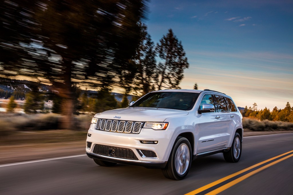 2019 Jeep® Grand Cherokee Summit driving