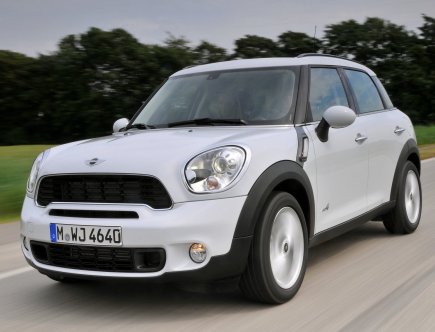 A Used Mini Countryman Is a Cheap and Unreliable Way to Get to the Ski Slopes
