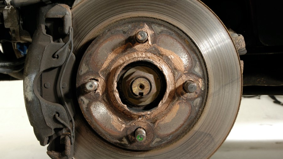 2001 Ford Ka brake disc.