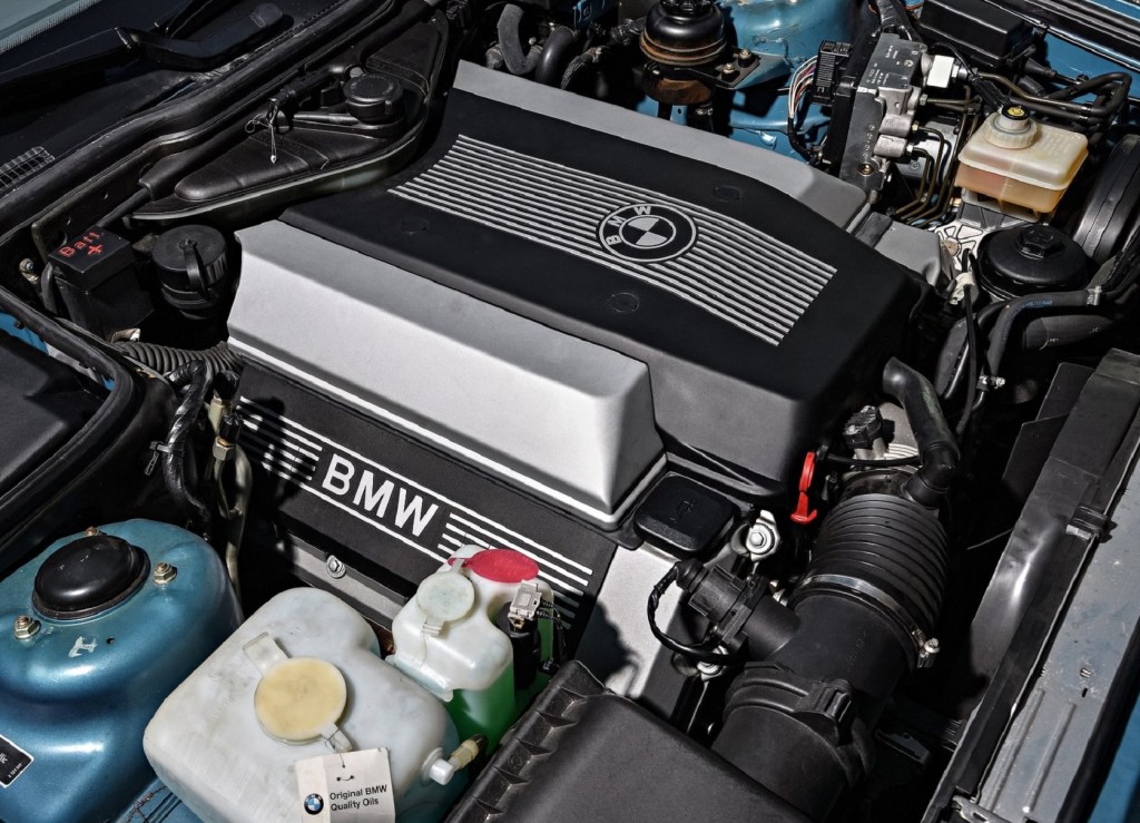 The M60 V8 engine in the bay of a 1992 BMW 5 Series