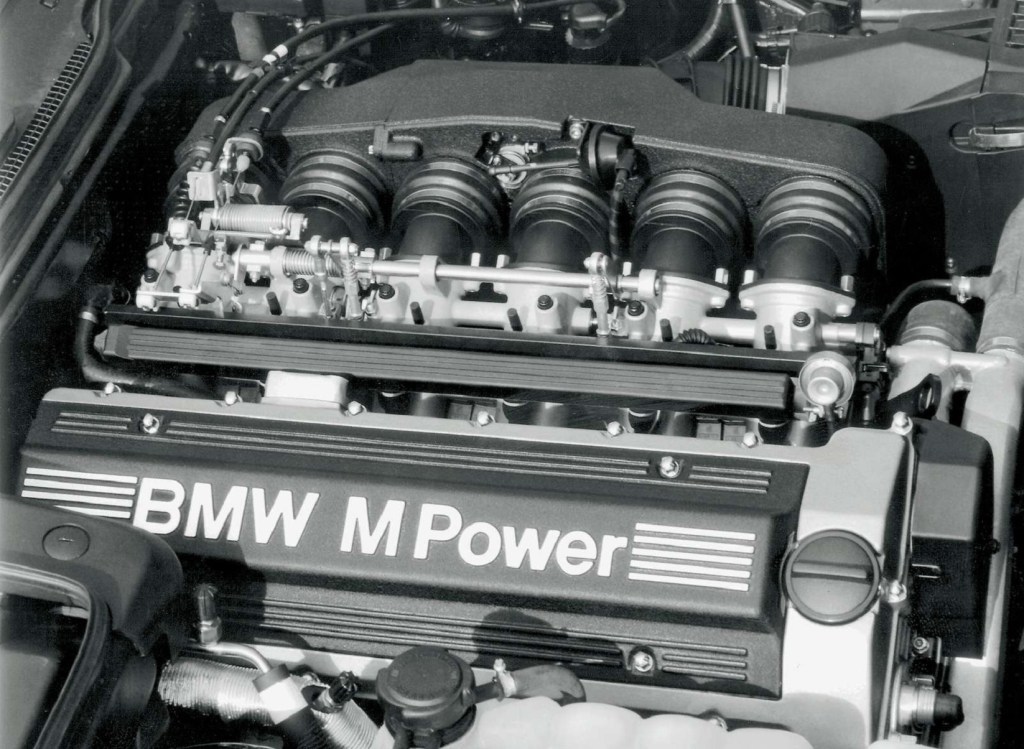 The S38 inline-6 in a 1995 BMW M5's engine bay