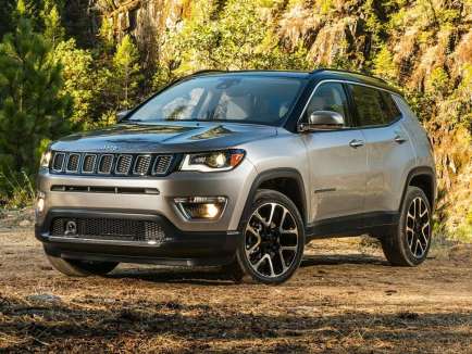 The 2018 Jeep Compass Is a Cheap and Adventurous Used SUV