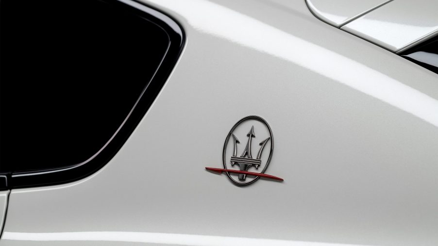The trident badge on the pillar of a 2021 Maserati Levante Trofeo