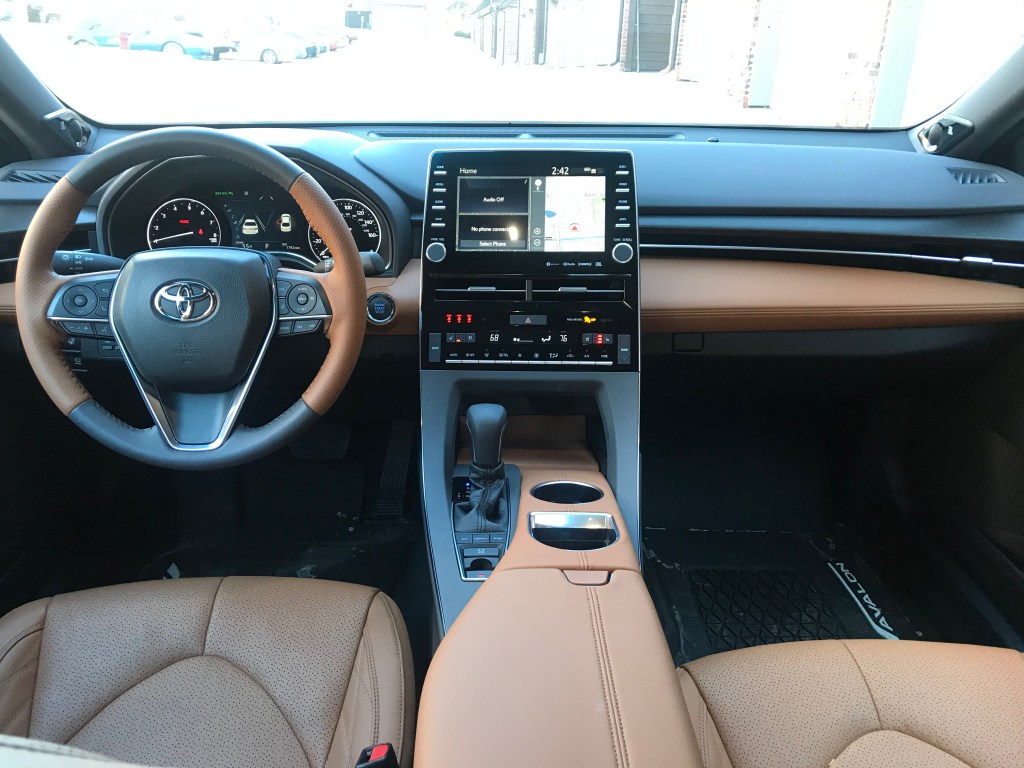 2021 Toyota Avalon Limited Interior 